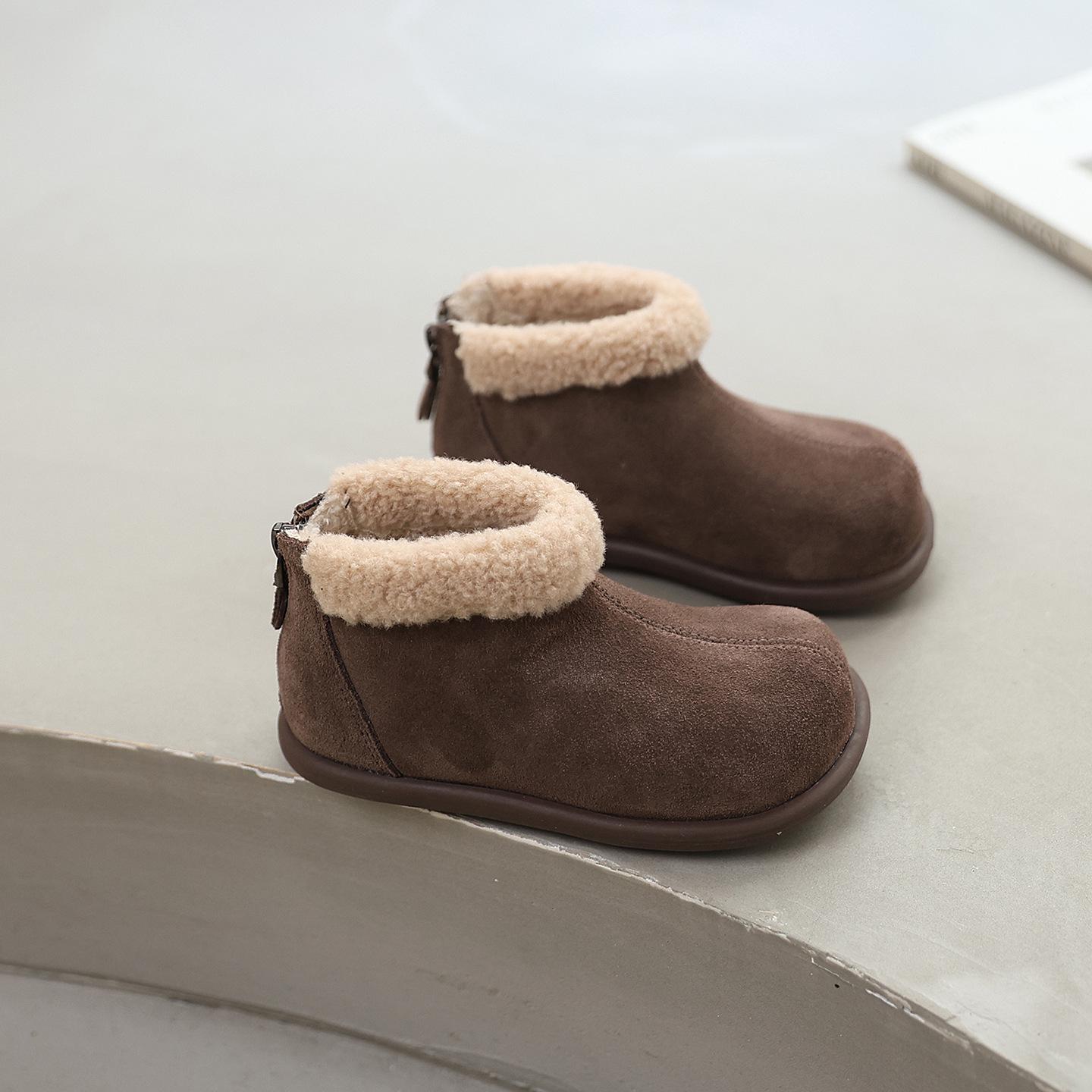 

2025 Winter Korean Style Girls Birkenstock Cotton-Lined Leather Soft Sole Boots for Toddlers and Children 24 шоколадний