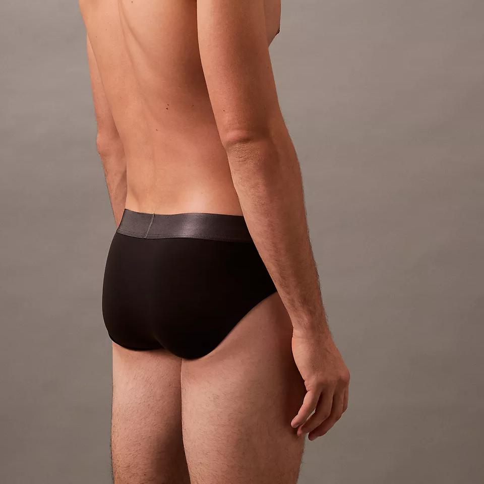 Calvin Klein Minimalist Comfortable Versatile Ultra-Fine Stretch Letter Underwear Men Underwear NB4126-UB1