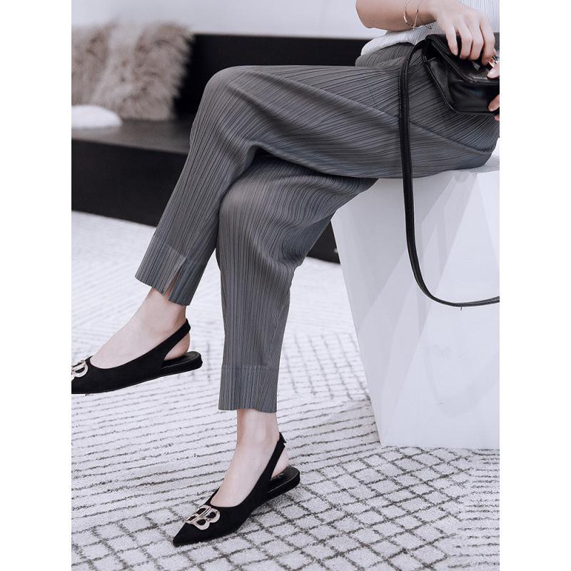 Miyake Women's Summer Pleated Cropped Pants: Trendy Loose-Fit Straight-Leg Style