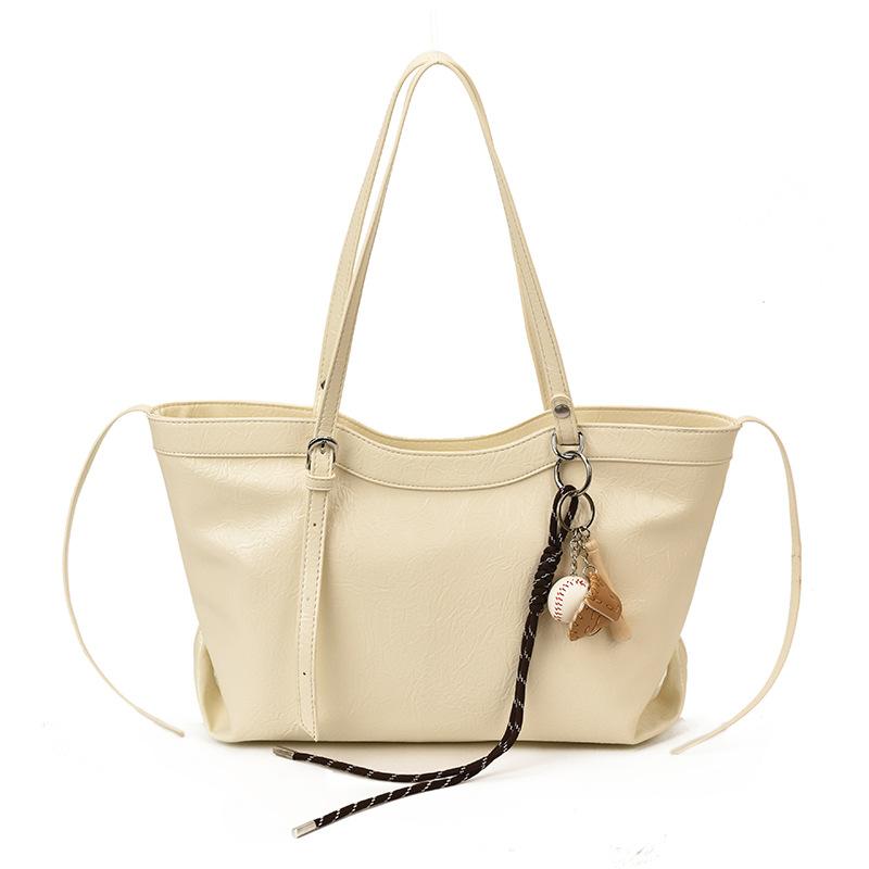 

Retro premium underarm bag large capacity tote bag women s 2025 autumn and winter new simple commuter shoulder bag no pendant