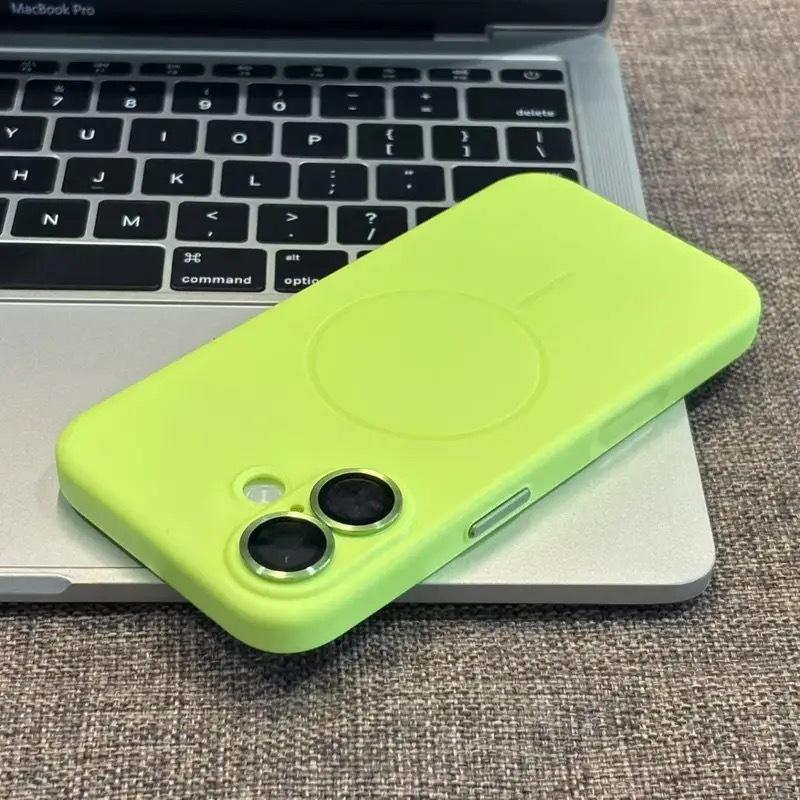 Zaawansowane TPU w jednolitym kolorze, odpowiednie dla Apple 17 16promax, magnetyczne etui na telefon 15, folia na obiektyw