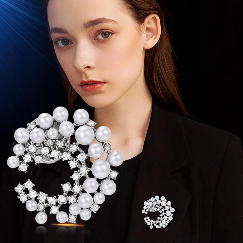 Senior Brooches Flower Leaf Brooch Pins for Women Suit Pendant  Fashion Brooches Jewelry
