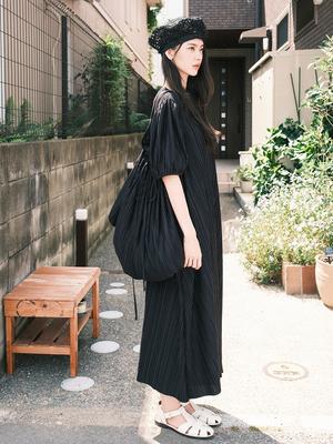 Mer Mer Pleated Shoulder String Bag_Black