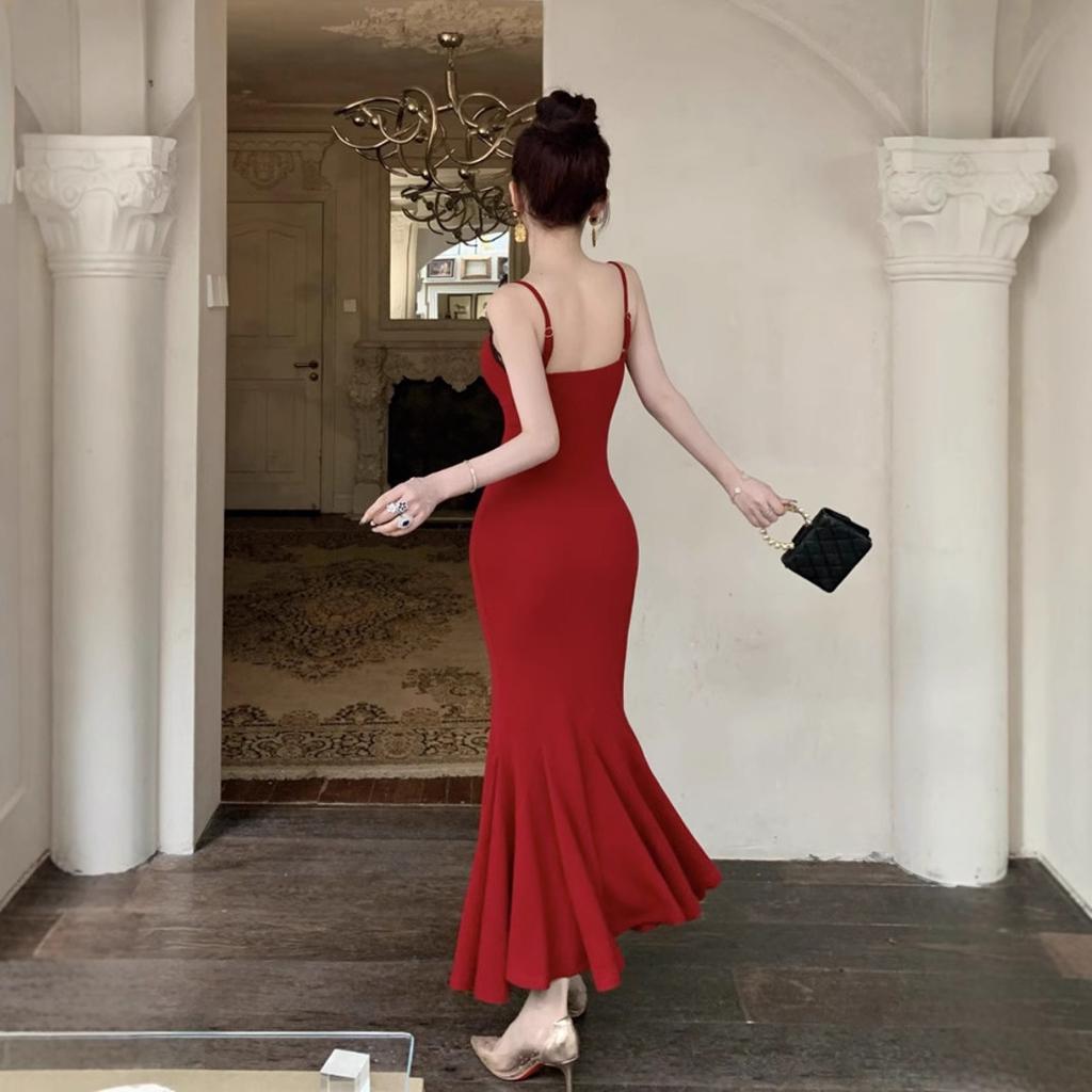 Sexy royal sister wind lace suspender V-neck dress women's summer temperament tight dress hip fish tail dress