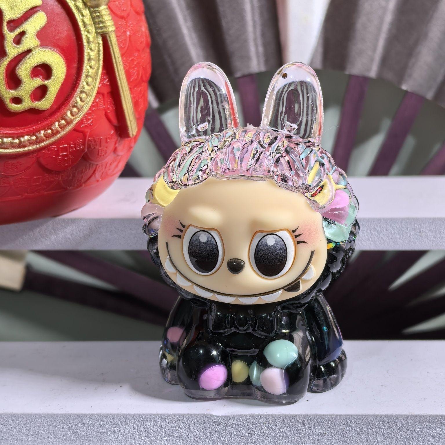 

2025 Модный Милый Акриловый Прилавок Лабу Кролик Декорация Креативный DIY Долина Красоты Реквизит Текучий Песок Лабу Ткань biack