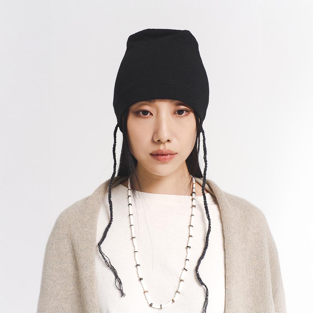 Jagolyu Braided Beanie - Black