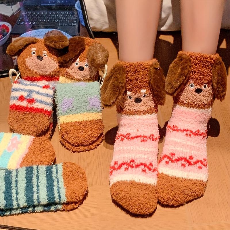 2 Paar kuschelige Plüsch-Dackel-Socken - Dicke warme Winter-Unisex- und -ähnliche weiche Pyjama-ähnliche Wadenhohe Socken mit süßem Dackel-Ohren- und Schwanz-Design