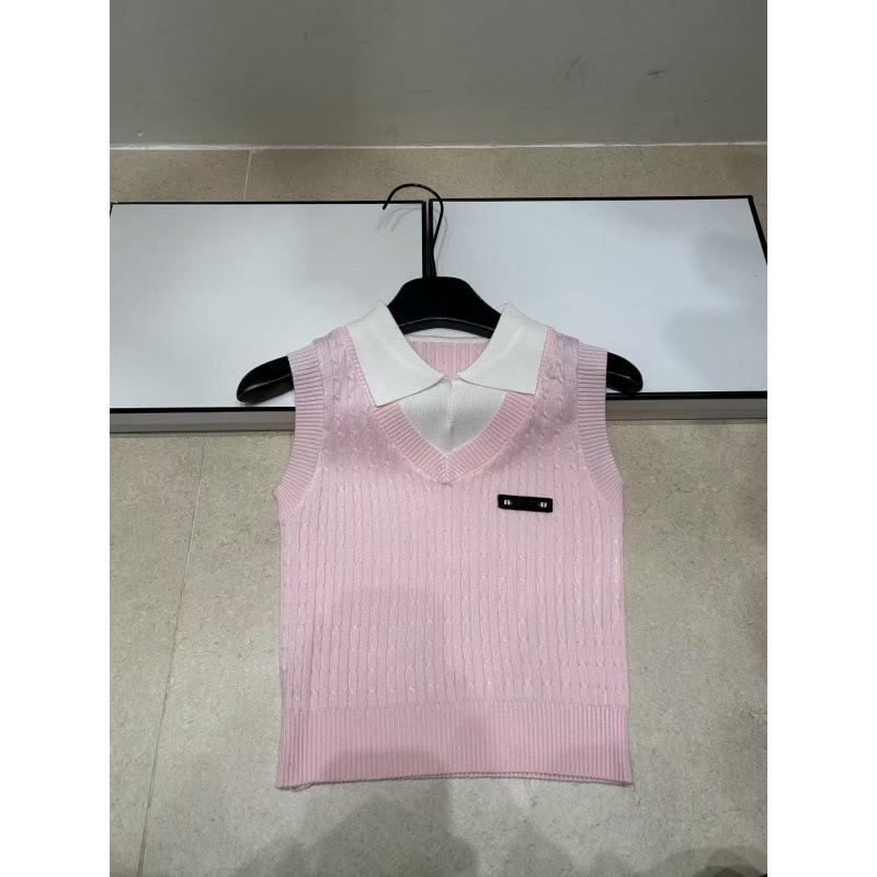 Miu Style 2026 Summer Color-Block Knit Lapel Vest - Slim Fit, Fashionable, Versatile Two-Piece Look