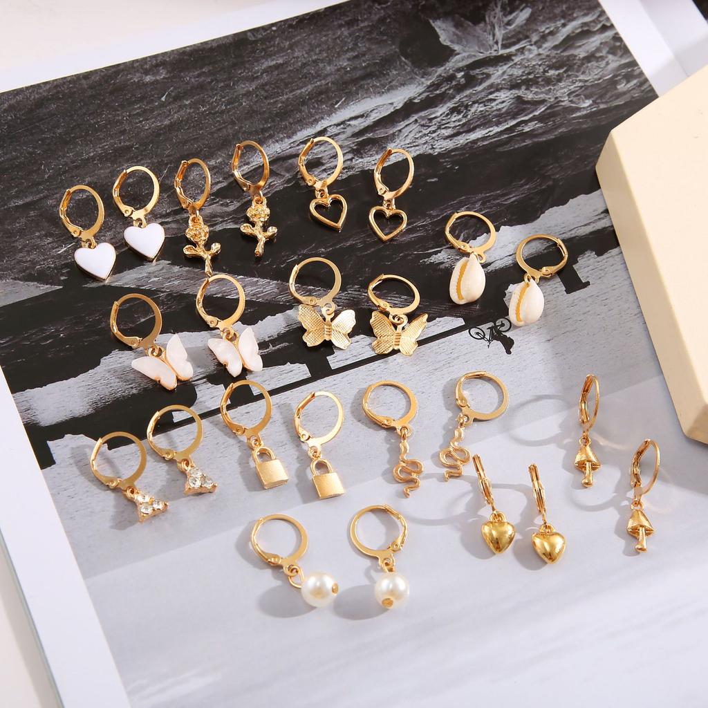Ensemble de 24 Boucles d'Oreilles Créoles Grandes Cercle Bohème Européen et Américain pour Femmes Couleur Dorée Boucles d'Oreilles Perles Vintage Cœur Zircon Bijoux