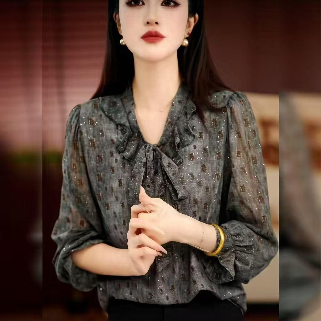 

Elegant Spring 2026 Chiffon Lace Shirt for Middle-Aged and Elderly Women - Chic, Loose, Plus Size L (105-115 jin)