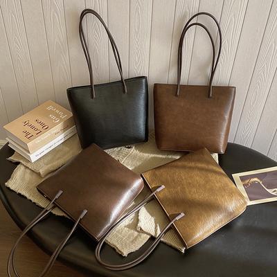 Pendler-Tragetasche mit großem Fassungsvermögen Damen Retro Einfache Handtasche Ausländischer Stil Textur Schultertasche