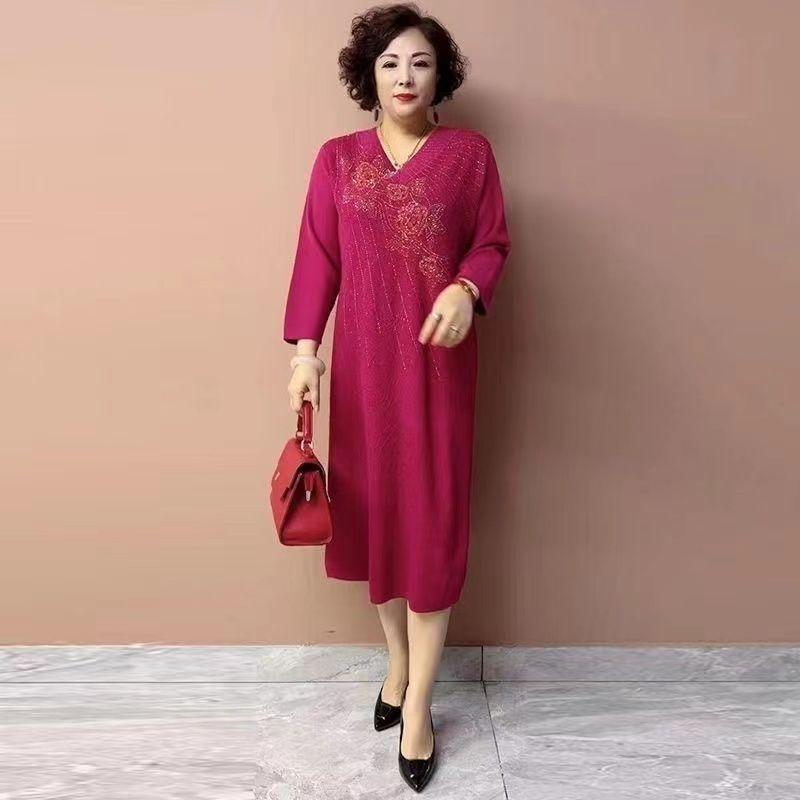 Women's V-Neck Plus-Size Sweater Dress Autumn Loose Embroidered Long Knit Dress