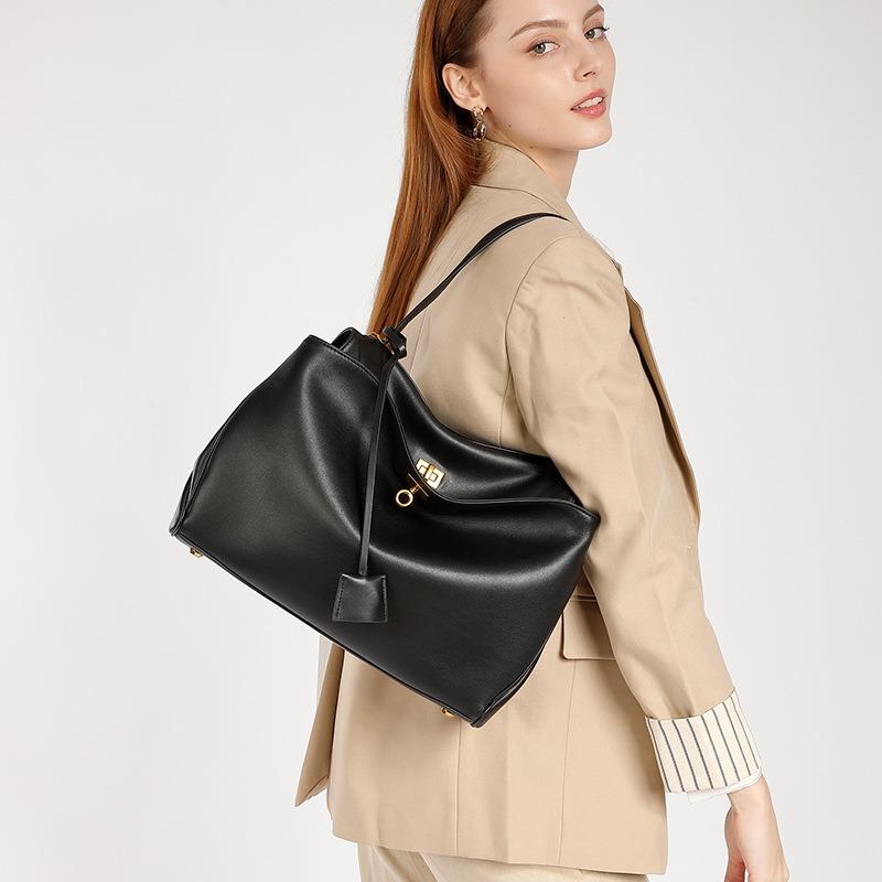 Hot-selling Leather Women's Bags, Crossbody Shoulder Bags, Underarm Hand-held New High-end Large-capacity Women's Tote Bags