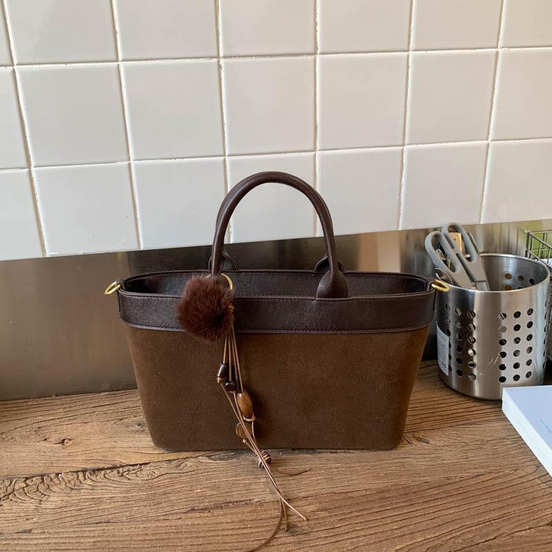 

Premium leopard print handbag women s 2025 new retro large-capacity tote bag fashionable commuter single shoulder crossbody