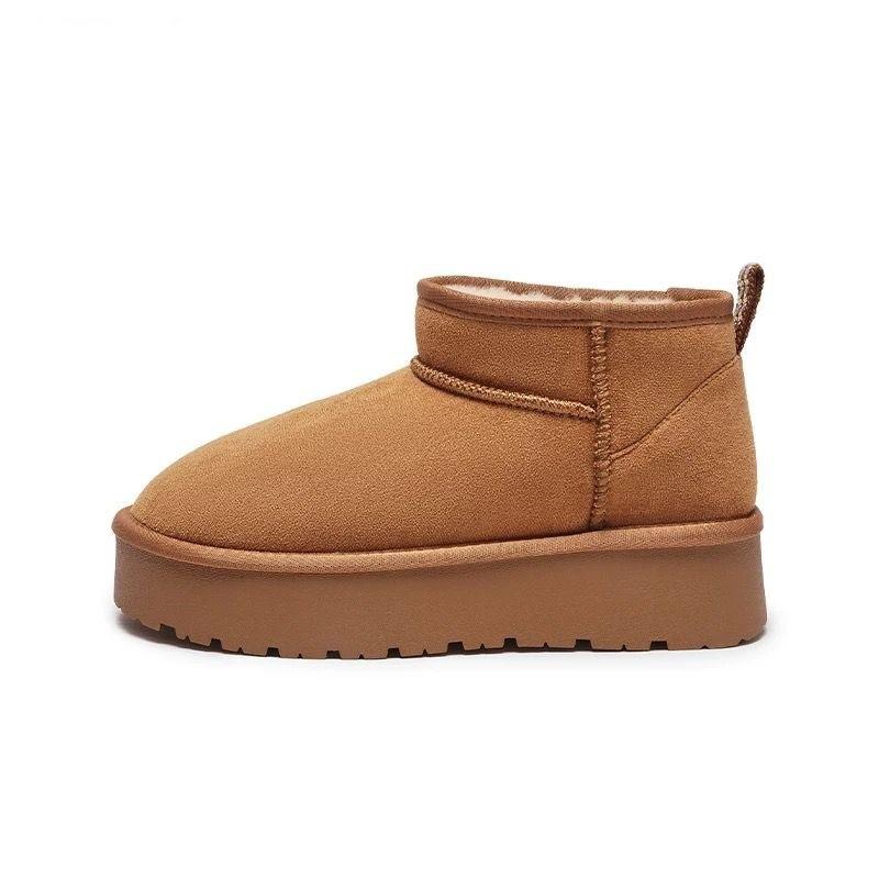 Snow boots women's winter velvet new winter large cotton shoes thick sole heightening short boots wear bread shoes