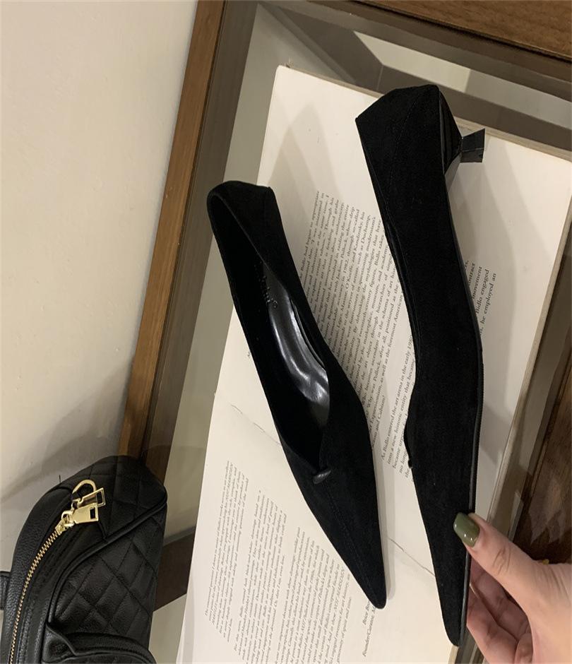 Pointed Head Shallow Mouth Cat Heel Single Shoes Female 2025 Spring and Autumn Style Temperament Suede French Gentle Evening Breeze Fairy High Heels