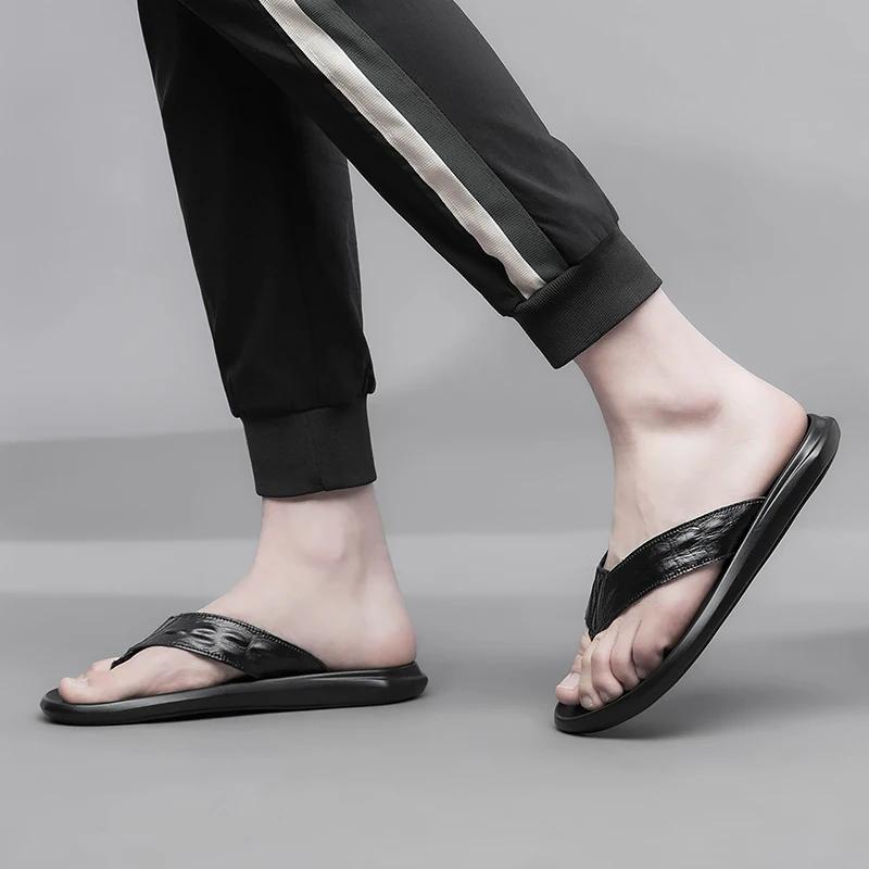 Fashion Hot Sale Summer Beach Slippers Men's Flats Cool Half Drag Crocodile Pattern Male Flip Flops Comfortable Casual Leather Shoes Men