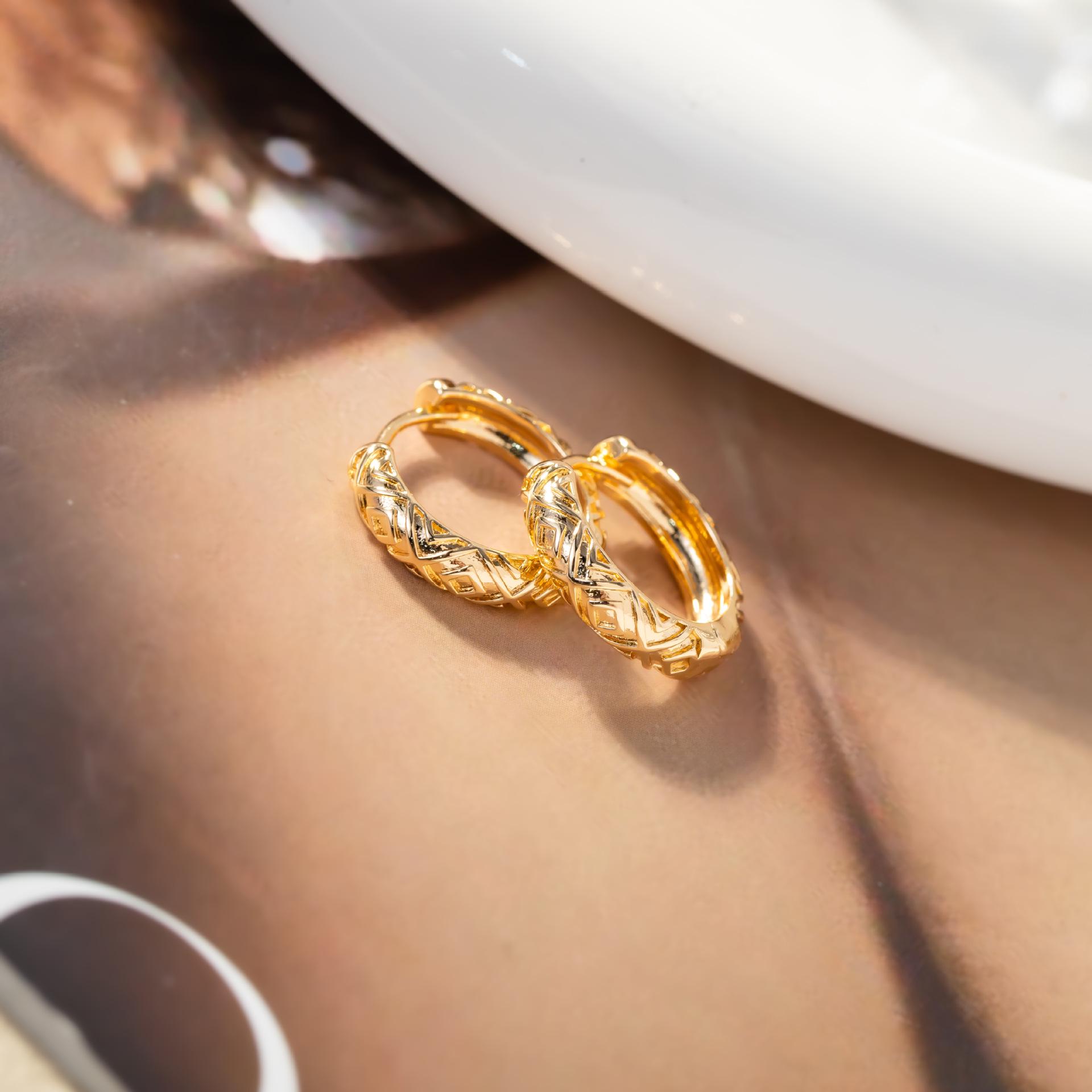 Ethnic Style Retro Gold-Plated Earrings for Women: Fashionable  Versatile