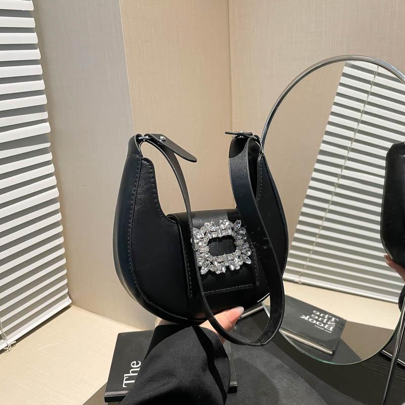 

Light luxury versatile niche design foreign style underarm bag women s trend solid color fashion commuter new personalized shoulder bag чёрный