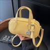 Fashion Handbag Women's New Versatile Shoulder Messenger Bag