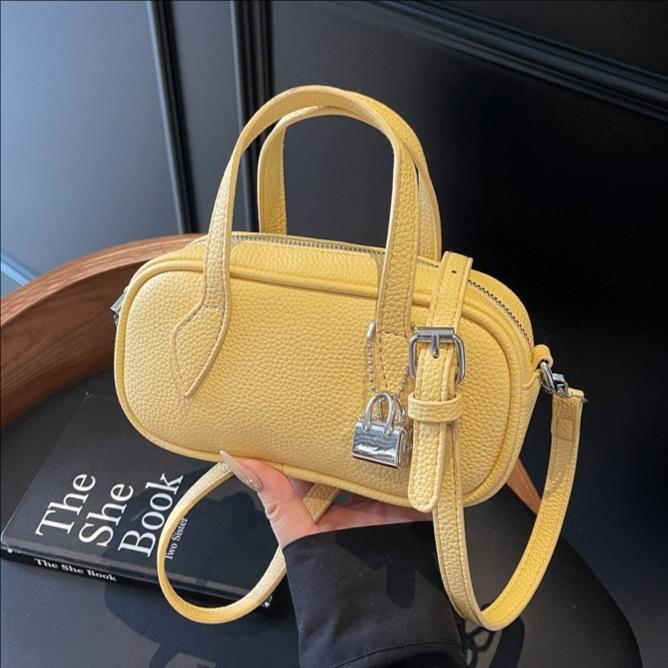 Fashion Handbag Women's New Versatile Shoulder Messenger Bag