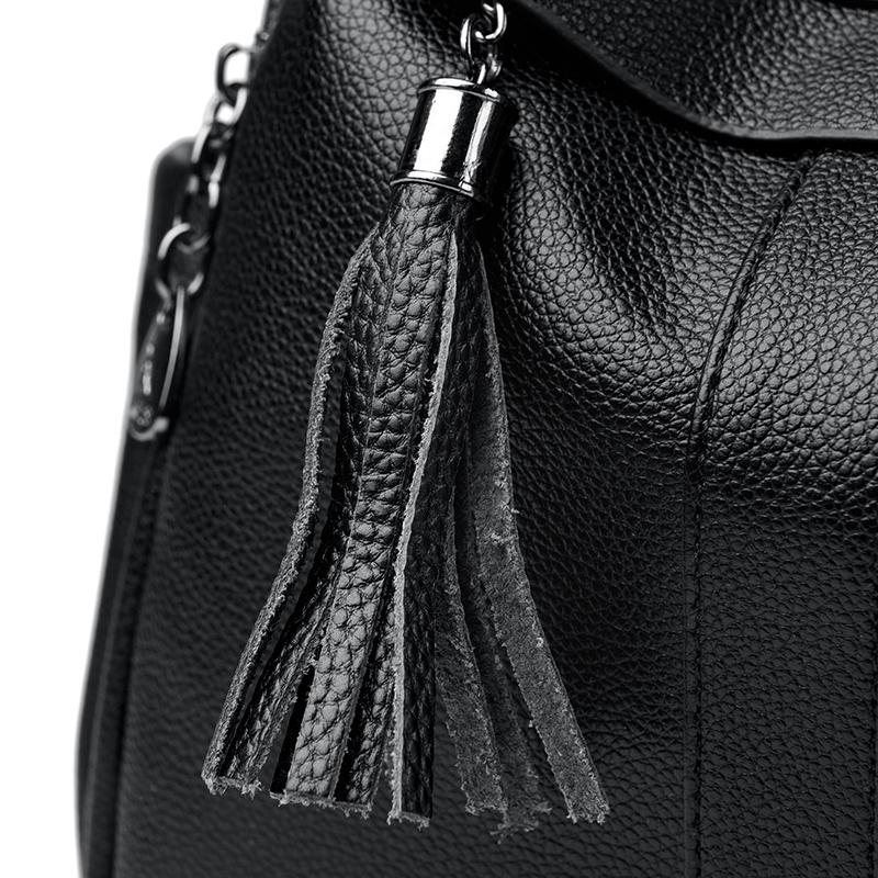 Women's Tassel Backpack Large Capacity Travel Bag Soft Leather Commuter Backpack
