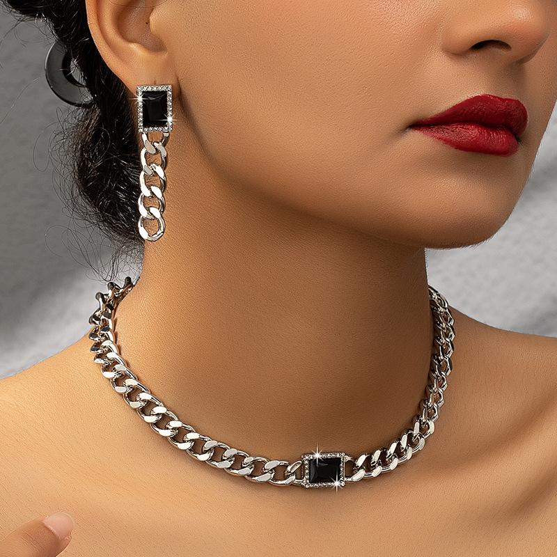 

Модні Ювелірні Вироби Для Жіночого Комплекту срібний