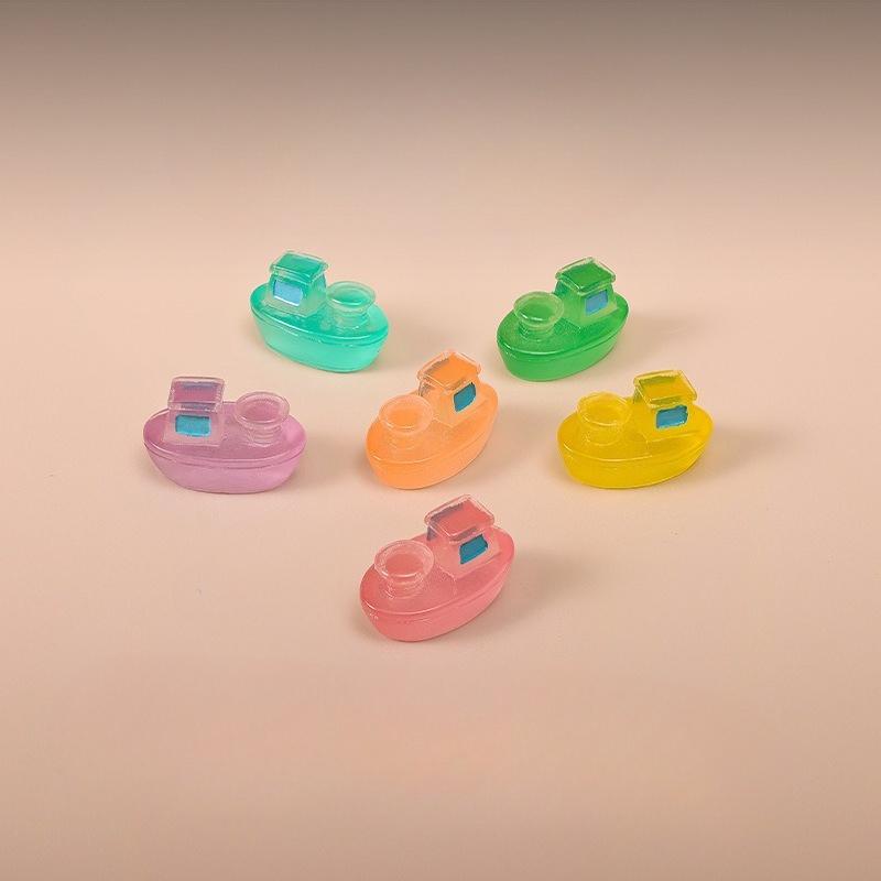 Cute Night-luminous Single-layer Cruise Ship Garden Ornaments, Cartoon Transparent Ship Resin Accessories