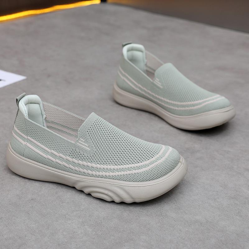 New Style of Cloth Shoes Women's Single Shoes Thick-soled Anti-slip Casual Shoes Soft-soled One-step Mom Shoes