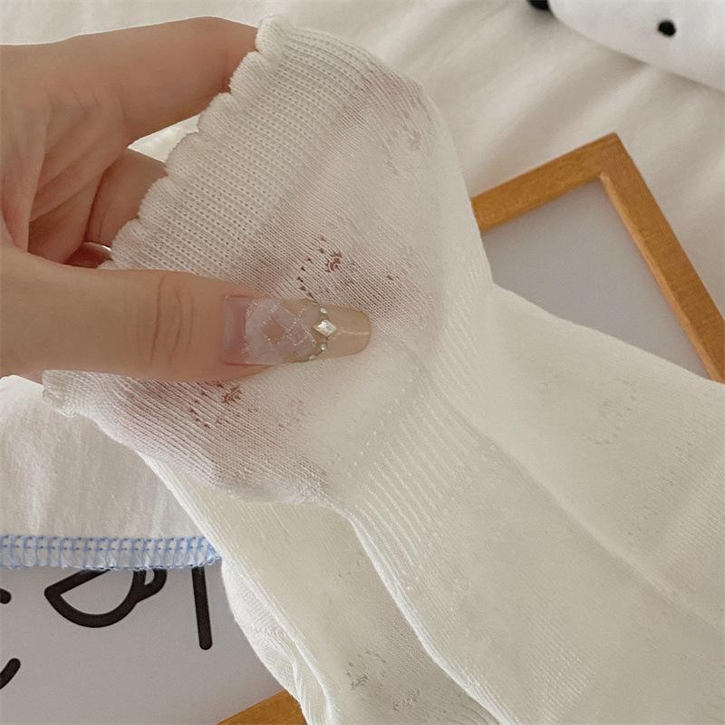 Ladies Summer Thin Simple Hollow Love Bow Lace Boneless Tube Stack Socks