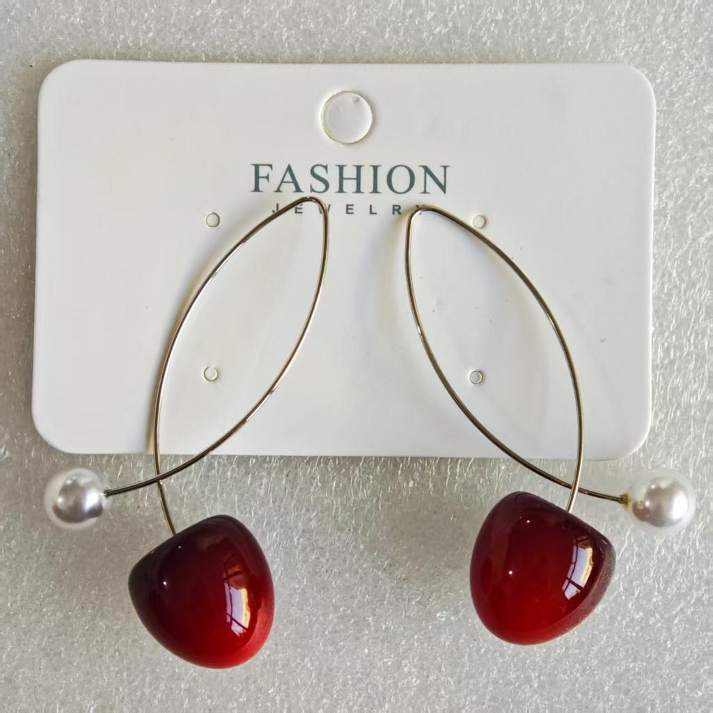 Fashion Red Cherry Earrings Women's New Delicate Super Fairy Cherry Earrings Pendant Premium Design Versatile Earrings