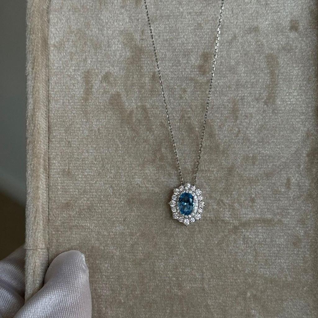 S925 Sterling Silver White Gold-Plated Sea Blue Zircon Diamond Necklace with Clavicle Chain