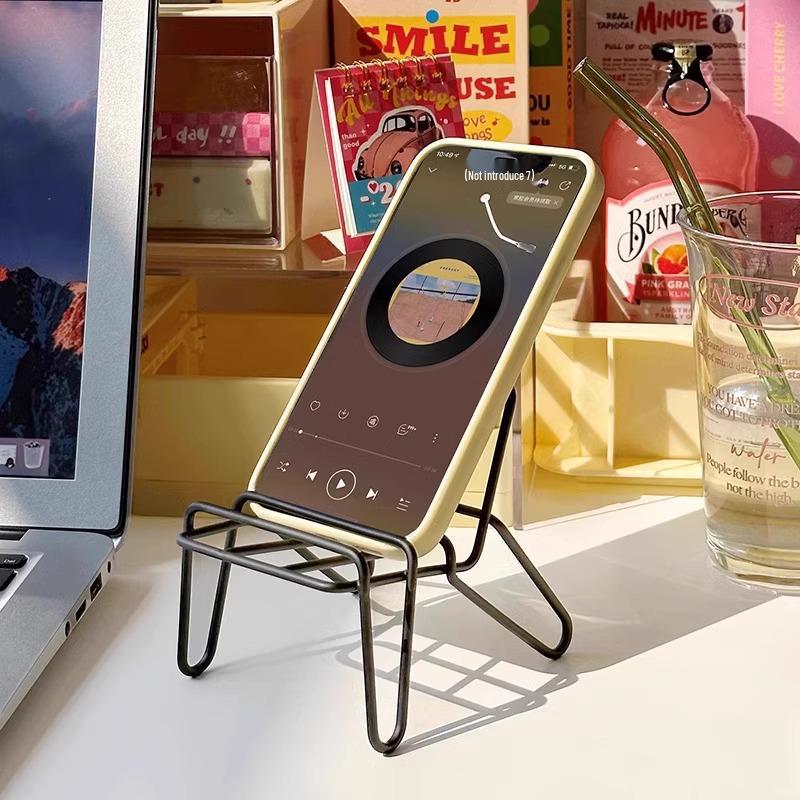 Newcomer 0.6 Cute Mini Chair Phone Holder - Minimalist Dorm Decor