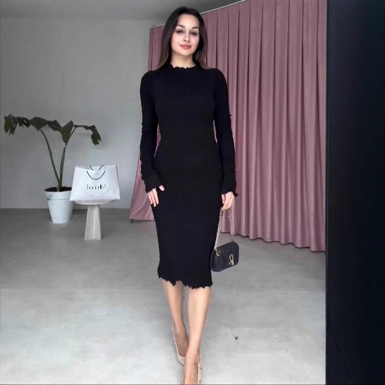 2025 Autumn Slimming Pleated Waist Dress - Elegant Tight-Fit Fashion
