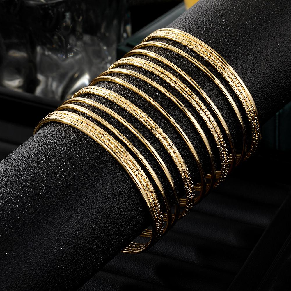 European-American Trendy Wide-Face Cuff Bracelet: Elegant, Smooth Metal, Multi-Layered, High-End Design.
