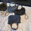 Casual denim commuter tote bag women's 2026 spring new feeling simple light luxury shoulder messenger bag
