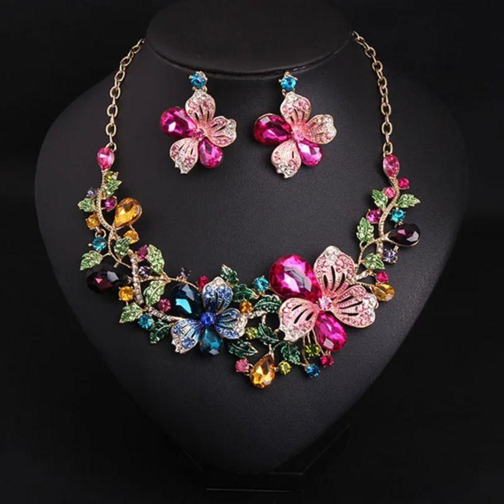 Exquisites Strassschmuck-Set Glänzendes Kristall-Halsketten-Set Halskette Ohrringe Set Bankett