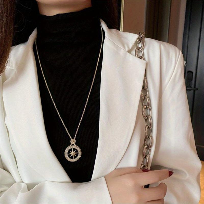 A Single Elegant Golden Copper Compass Star Pendant Necklace with Sparkle - a Long Sweater Chain Perfect for Autumn and Winter