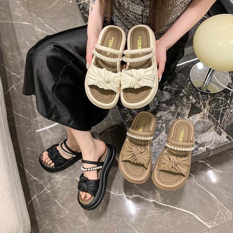 Thick-soled Slippers for Women's Outer Wear 2025 Summer New Fashion Pearl Muffin Cool Slippers for Women