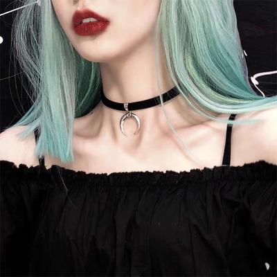 Damen Schwarzer Punk Choker Halsband Kette Goth Samt Choker Halskette Mond Ohrringe Party Club Sexy Gotisch Femme Schmuck