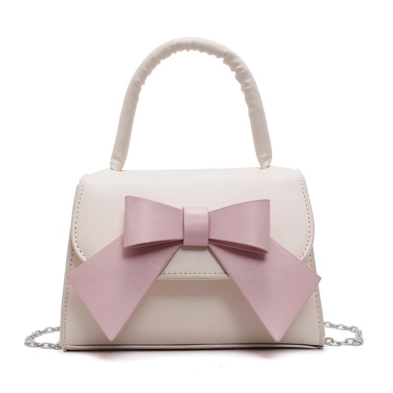 Trendy Texturovaná Crossbody taška s mašlí: Módní a všestranná dámská kabelka pro rok 2025