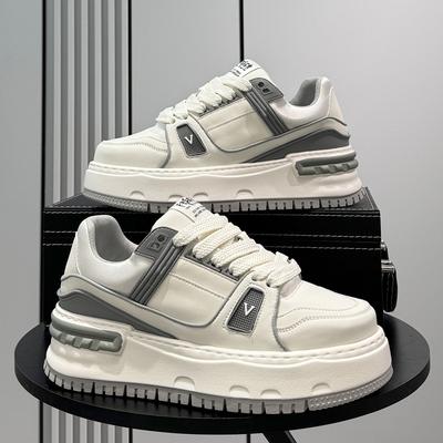 Scarpe casual autunnali originali nuove di nicchia, scarpe da ginnastica bianche per giovani