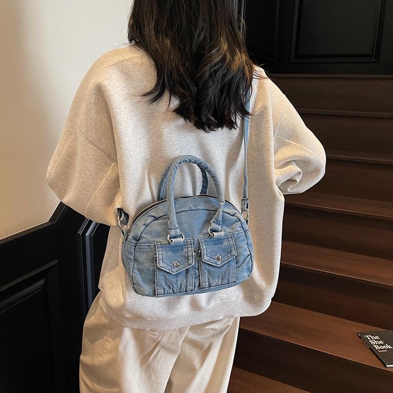 New niche design bag women's shoulder pillow bag fashion casual commuter handbag messenger bag