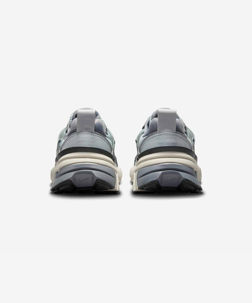 Nike V2K Run W - Pure Platinum:Wolf Grey:Cool Grey:Metallic Cool Grey / Fd0736-003