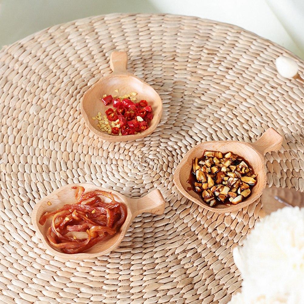 T02C!Japan Style Dipping Sauce Dishes Wood Plates Multipurpose Cherry Blossom Shape Seasoning Dishes Soy Sauce Dipping Bowls