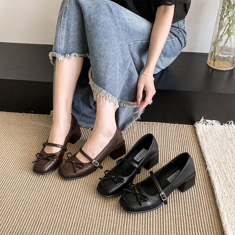 French Bow Thick Heel Mary Jane Shoes Women's 2025 Autumn New Temperament with Skirt Gentle Wind Light Mouth Single Shoes