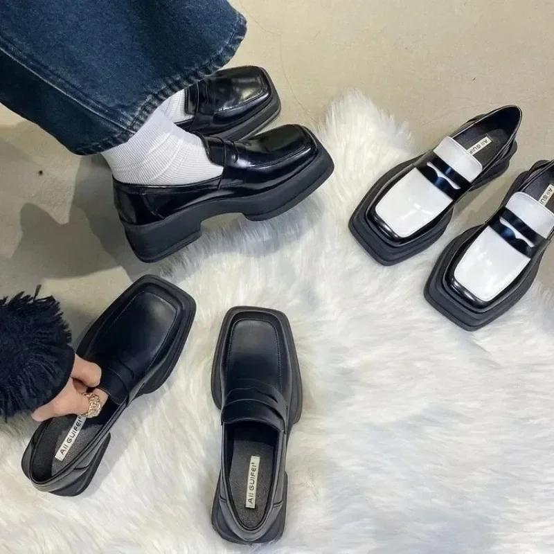 Women Luxury Loafers Fashion Square Toe Platform Moccasins Ladies Pumps Design Evening Party Heel Shoes Ladies Casual Loafers