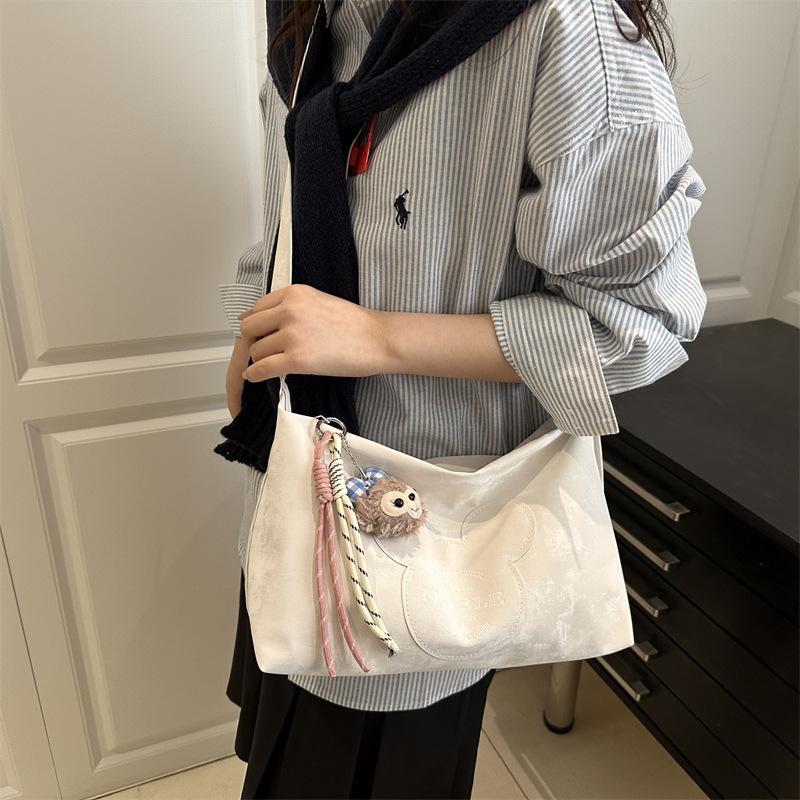 Spring Zipper Sewing Line Classic Fashion Large Capacity Nylon Cloth Shoulder Messenger Bag