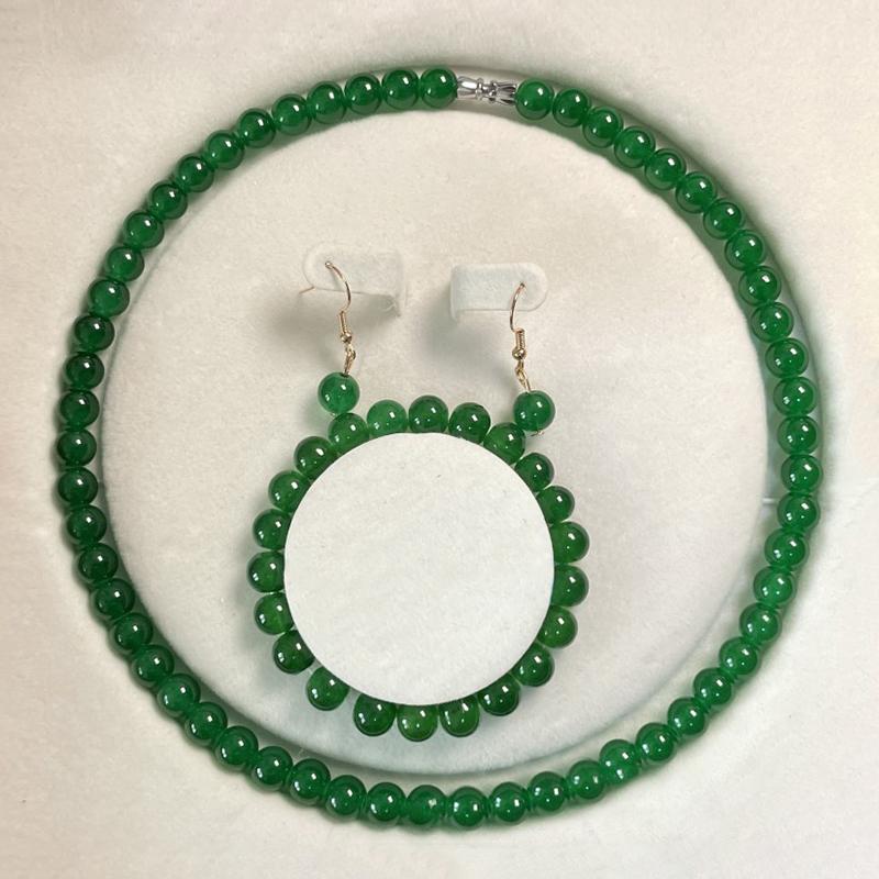 

Набор винтажных простых украшений из имитации нефрита: ожерелье, браслет, серьги. Аксессуар для темпераментных женщин для банкета. 02