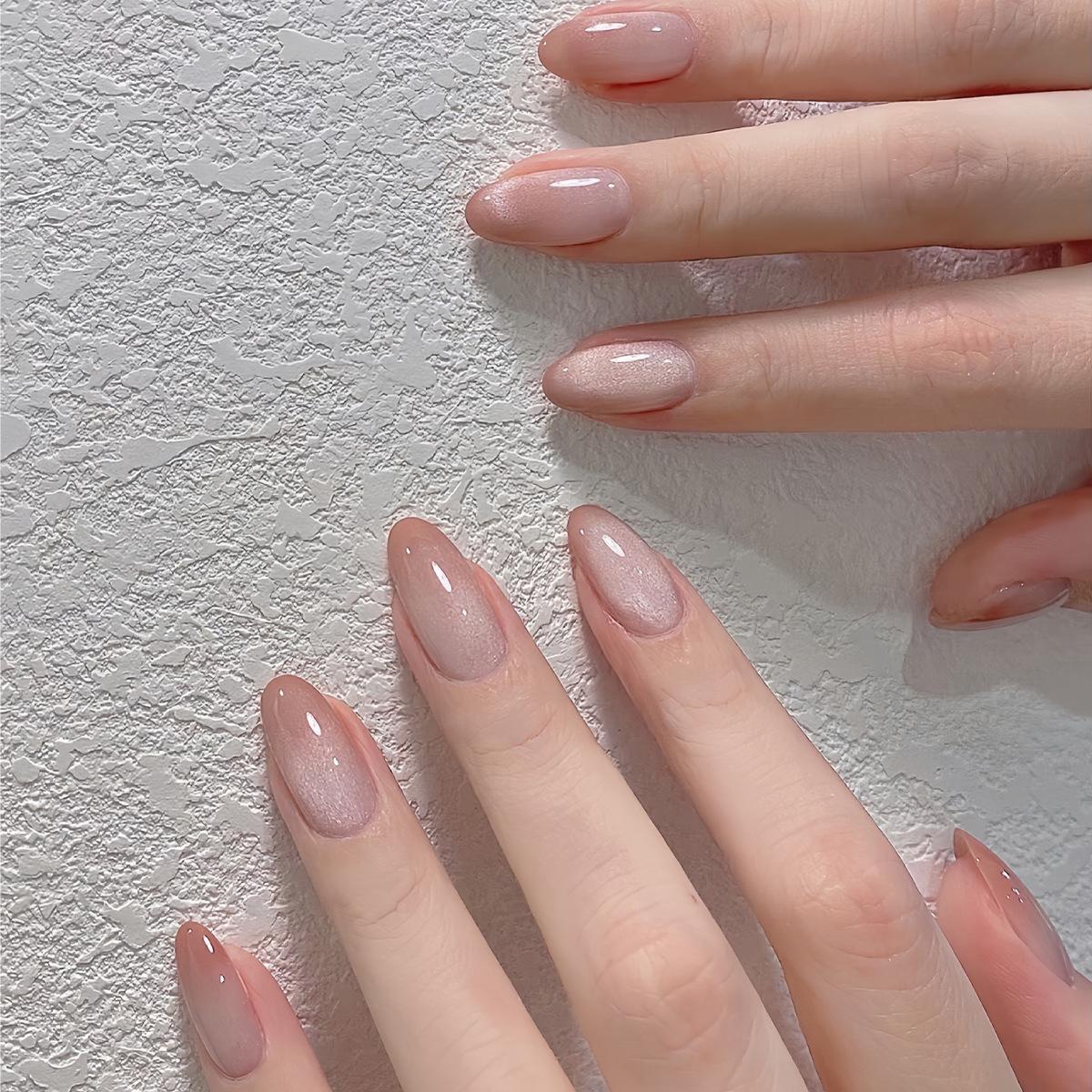 

Nude Gradient Cat Eye Almond Wearable Nail Patches білий